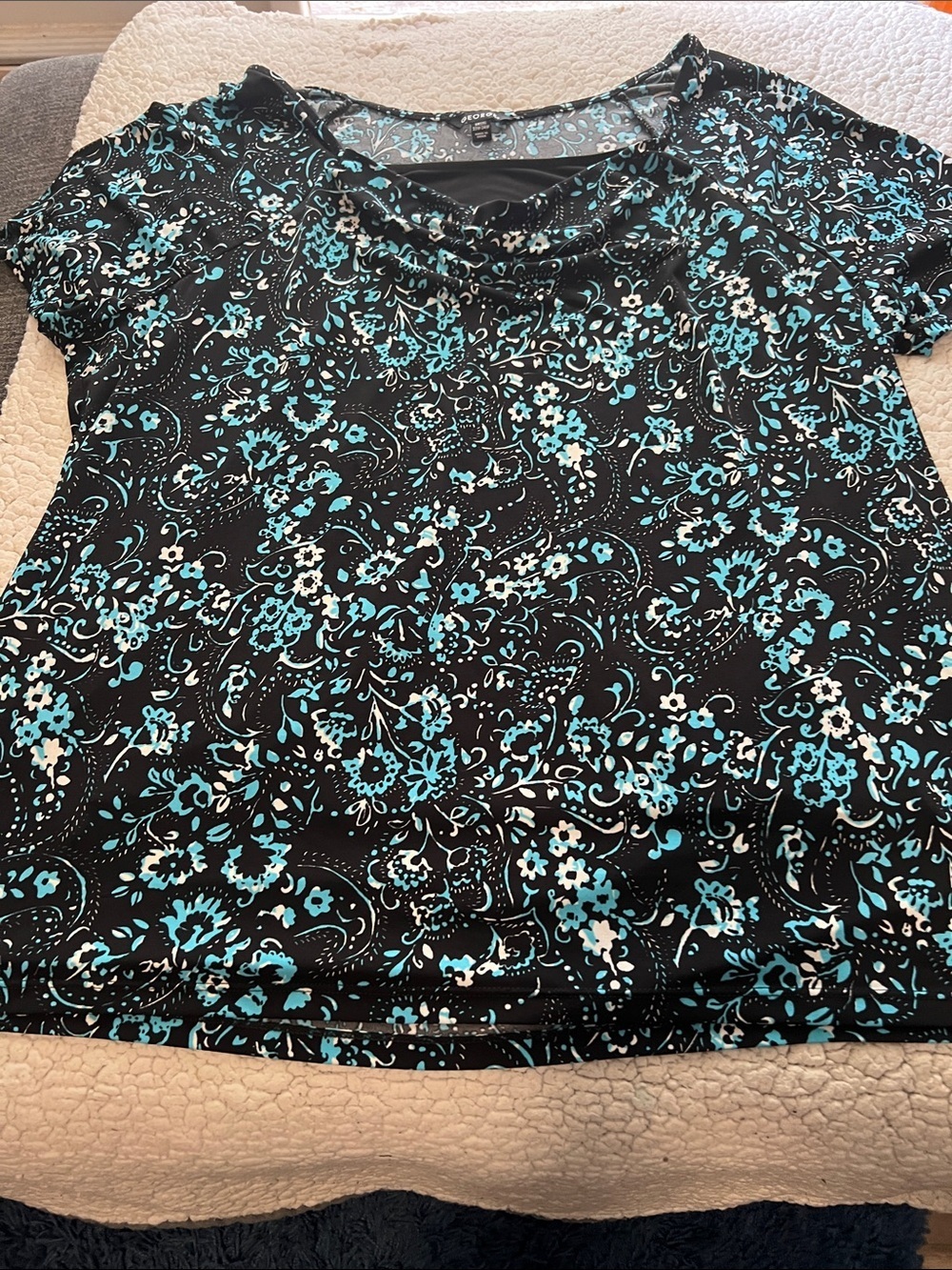 George Black Short Sleeve Tee with Aqua and White Floral Paisley - Picture 3 of 3
